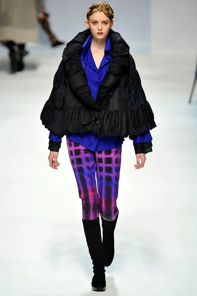 Look 33